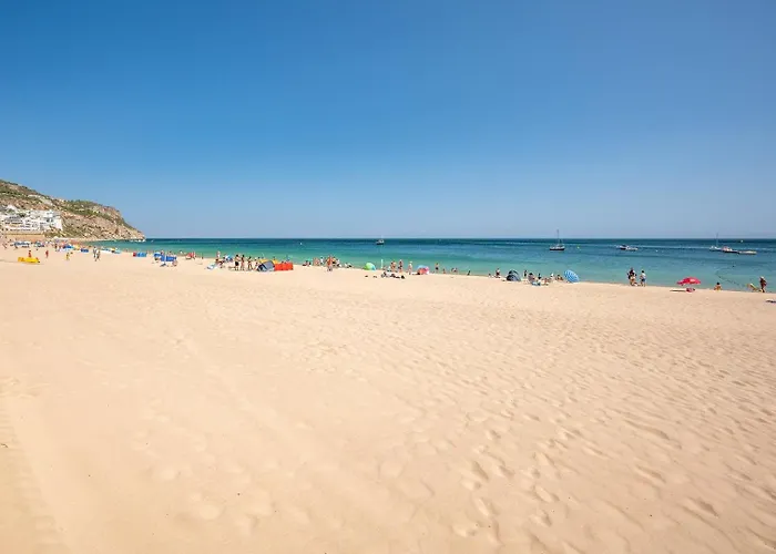 Appartement Guestready - Beachfront Naufrago's Retreat 2 Sesimbra