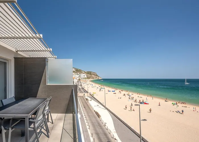 Guestready - Beachfront Naufrago's Retreat 2 * Sesimbra