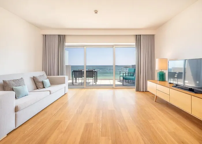 Appartement Guestready - Beachfront Naufrago's Retreat 2 Sesimbra